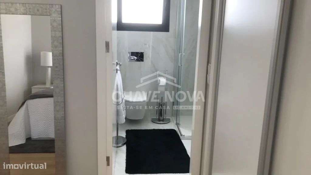 Moradia T3 Independente com Piscina – Madalena (a 1,5 km da Praia)-8