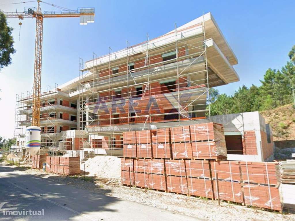 FRAÇÃO AM - T3 último andar com 104,6m2 terraço (4º andar) - Grande imagem: 5/11