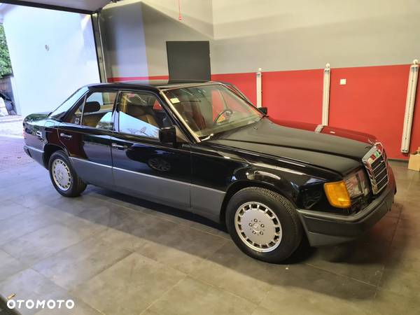 Mercedes-Benz W124 (1984-1993) - 2