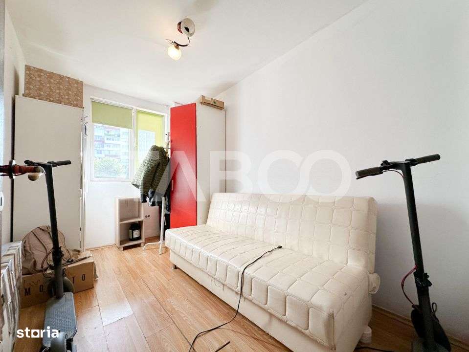 Apartament cu 3 camere de vanzare - parter inalt - zona Rahovei Sibiu-3