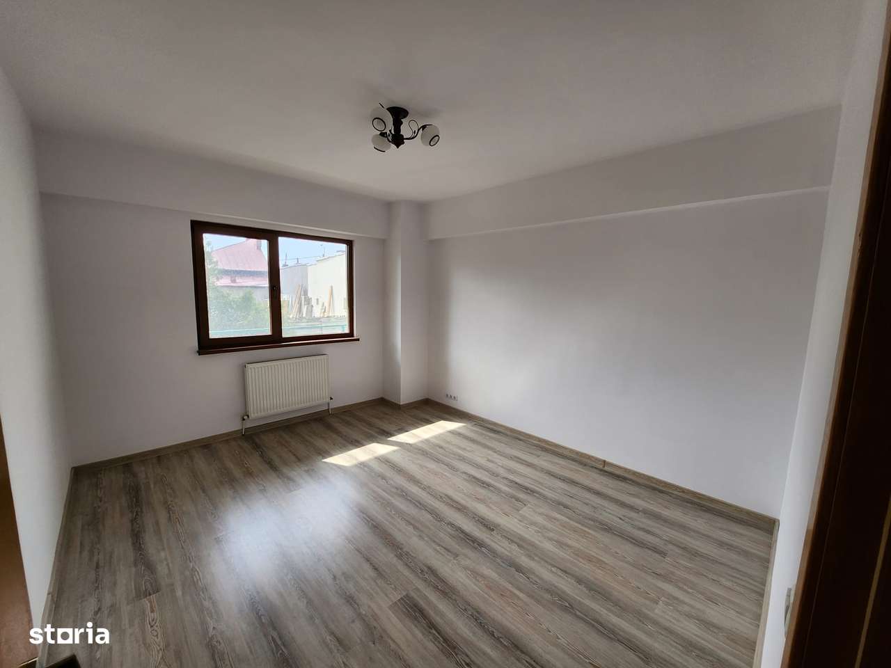 Vanzare apartament 3 camere Ploiesti – str Tudor Vladimirescu - Imagine principală: 4/9