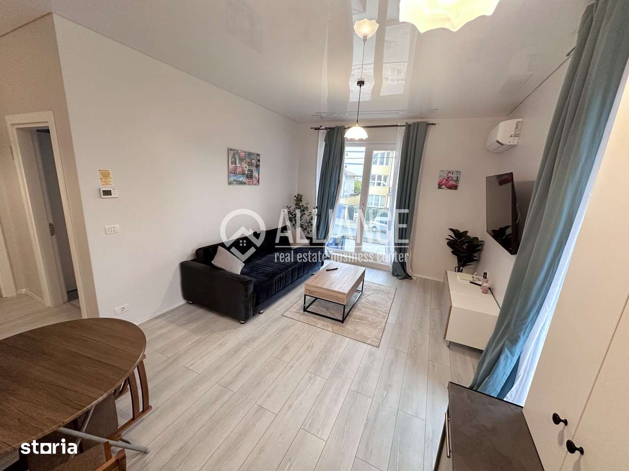 Apartament terasă panoramică de 24 m2 | piscină rooftop | la 5' mare-1