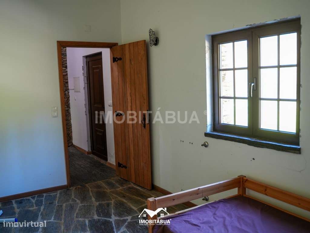 Casa de xisto T4 com piscina no meio da natureza-7