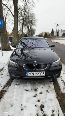 BMW Seria 5 523i Touring - 1