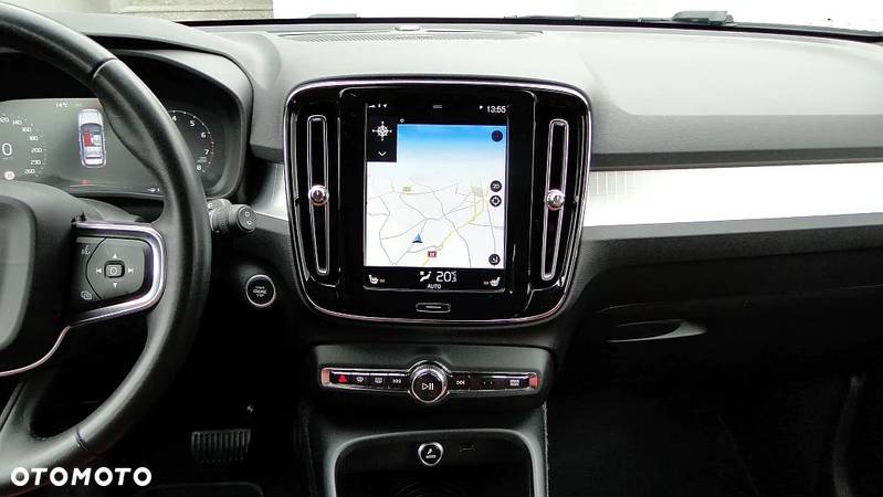 Volvo XC 40 - 24