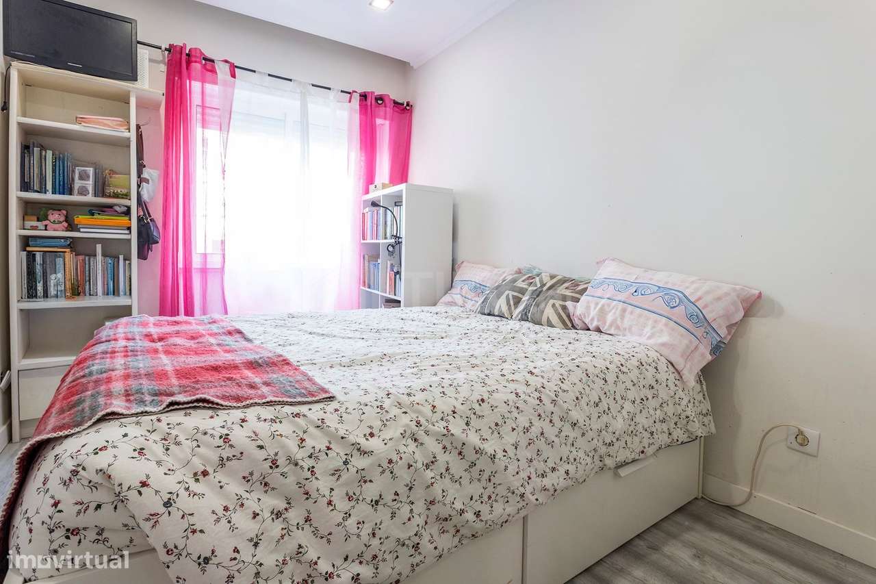 Excelente Apartamento T2 remodelado-12