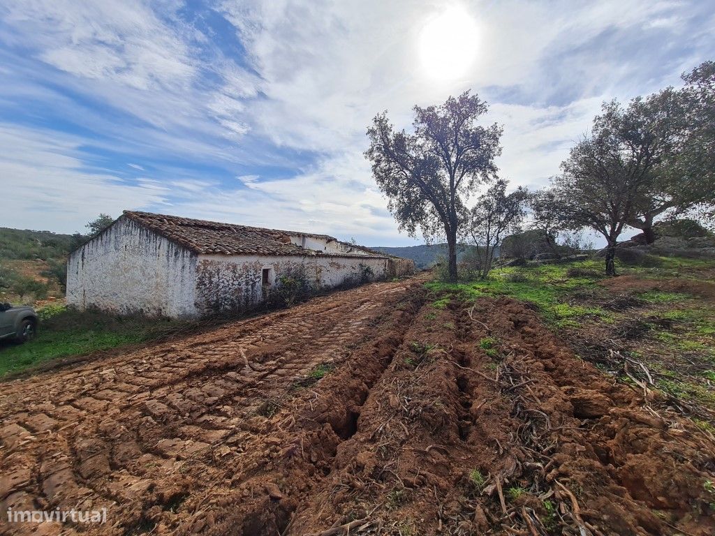 Propriedade em Arronches a 6 Km de Es...