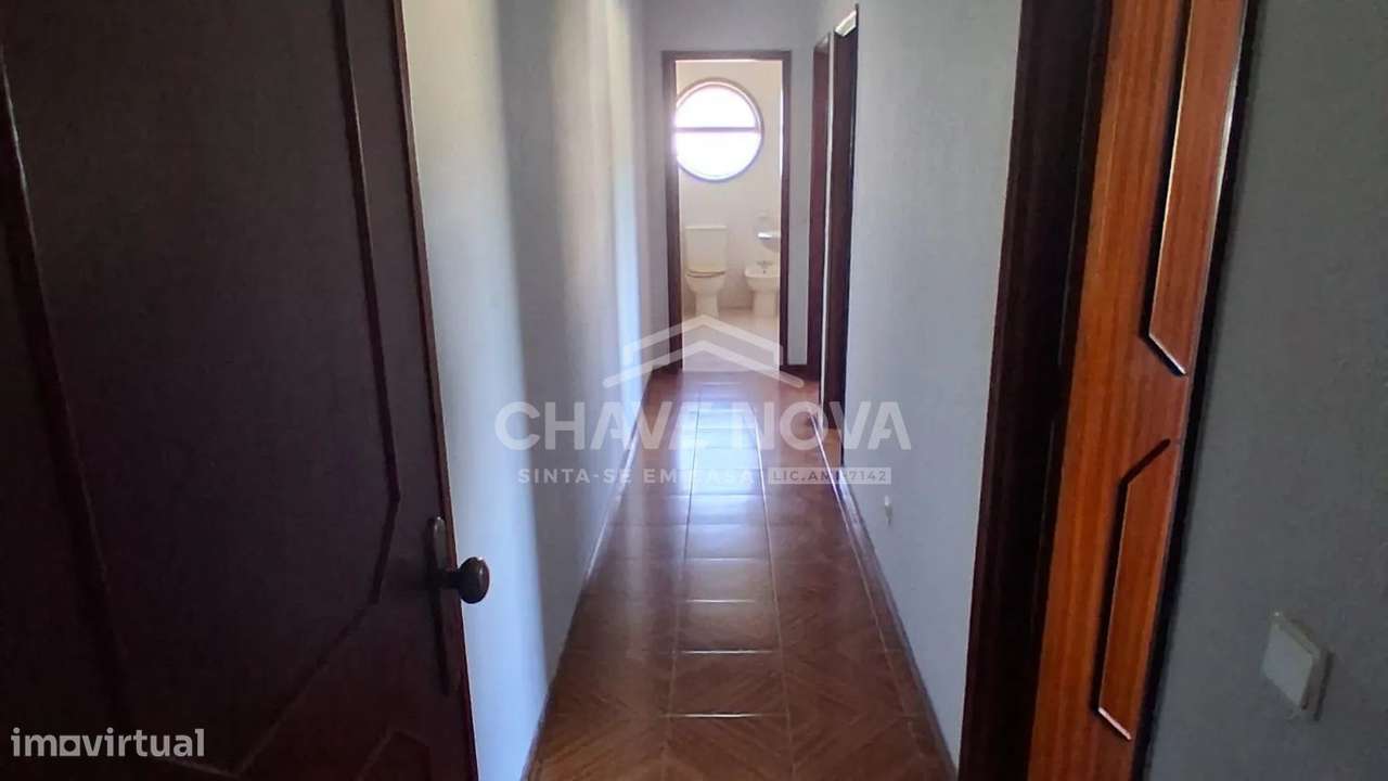 Apartamento T3 em Rio Tinto | Varanda | Garagem/Box | Próximo do Metro-6