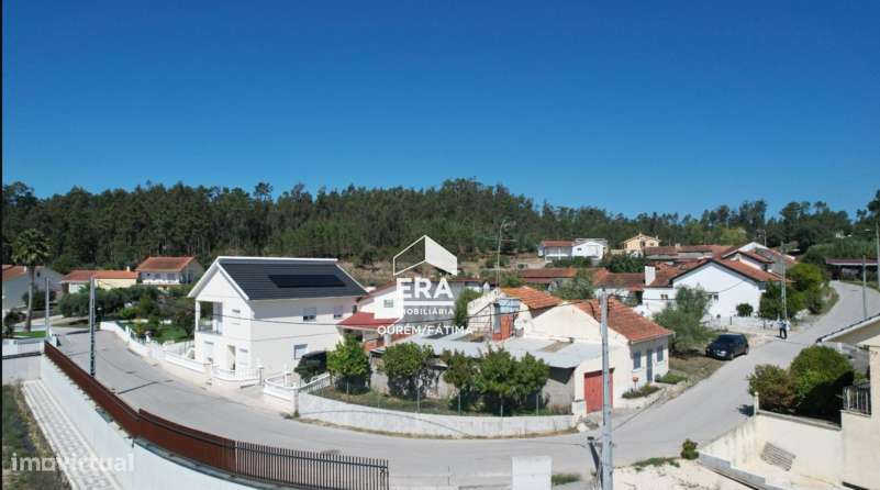 Moradia T2 com Terreno no Louriçal, Pombal - Grande imagem: 2/17