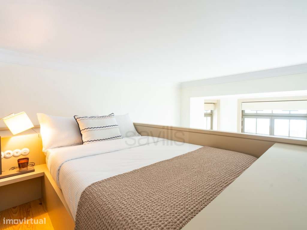 Apartamento T0 mobilado e decorado na Avenida dos Aliados-13