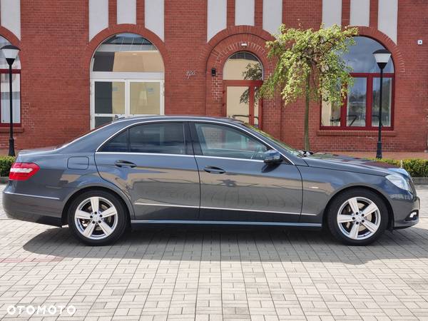 Mercedes-Benz Klasa E 350 CDI BlueEff Avantgarde - 5