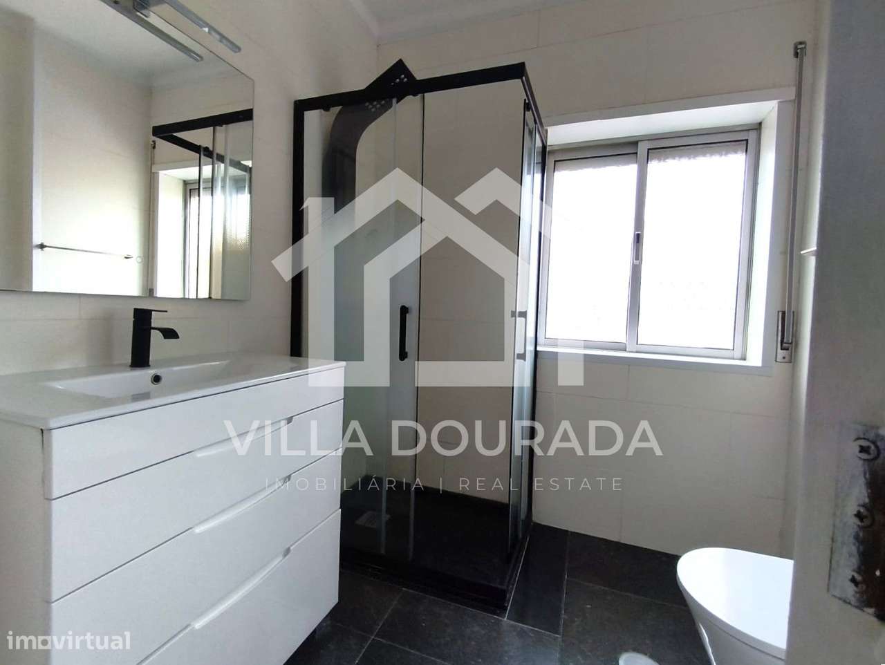 T3 em Fanzeres com 3 Varandas, Garagem e Elevador – Gondomar-14
