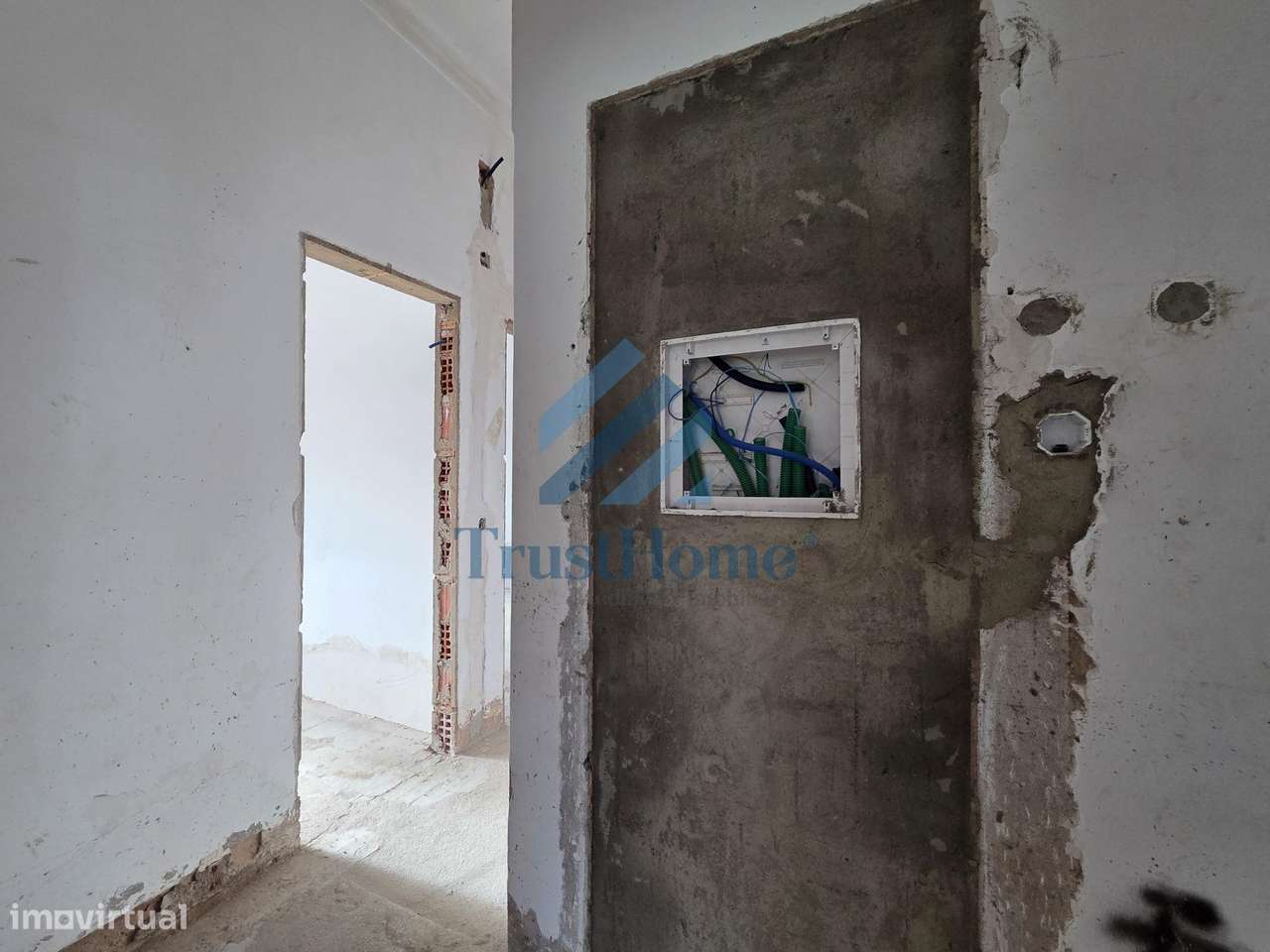 V4 para remodelação em São João da Ribeira a 13 Km de Rio Maior-21