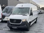 Mercedes-Benz Sprinter - 4