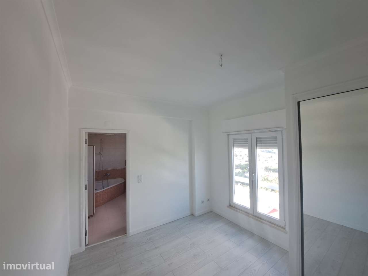 Apartamento T4 Duplex - Avenida de Fitares-34