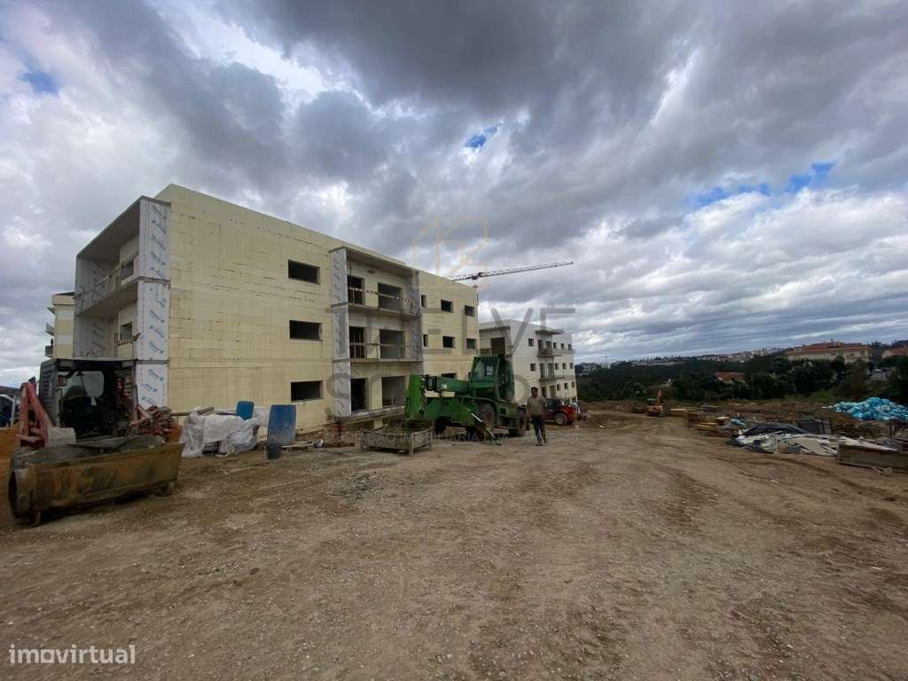 Apartamento T3 Novo em Condomínio Fechado nos Pousos, Leiria-19
