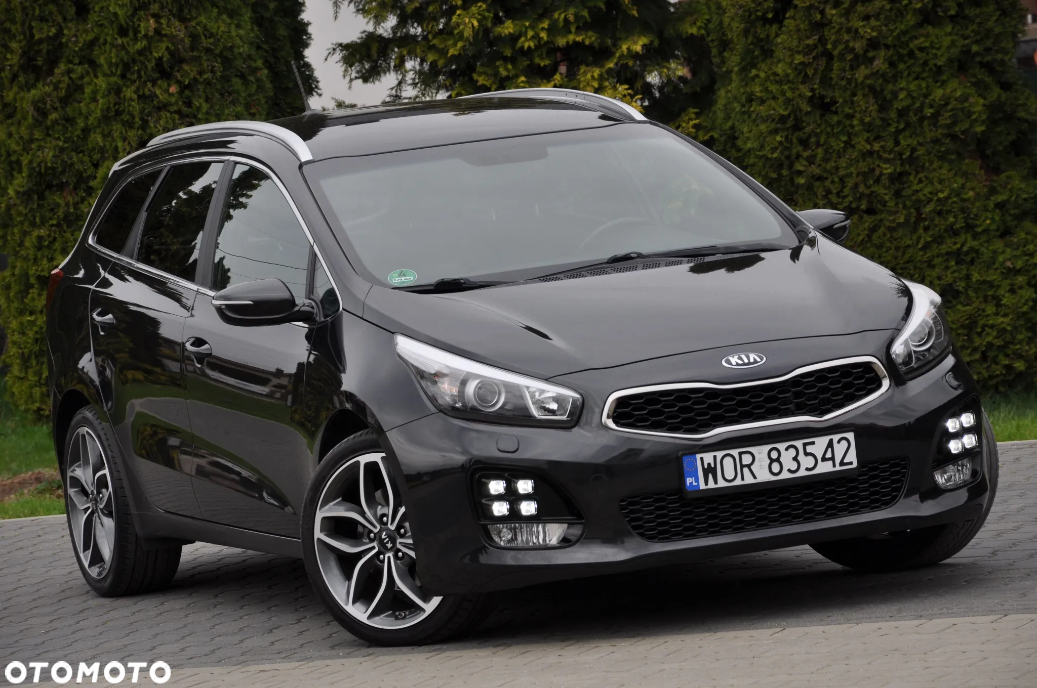 Kia Ceed 1.6 CRDi 136 DCT ISG SW GT Line - 4