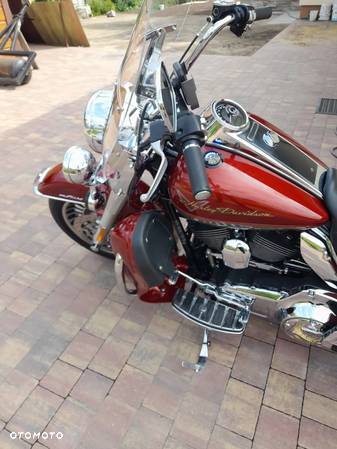 Harley-Davidson Touring Road King - 9