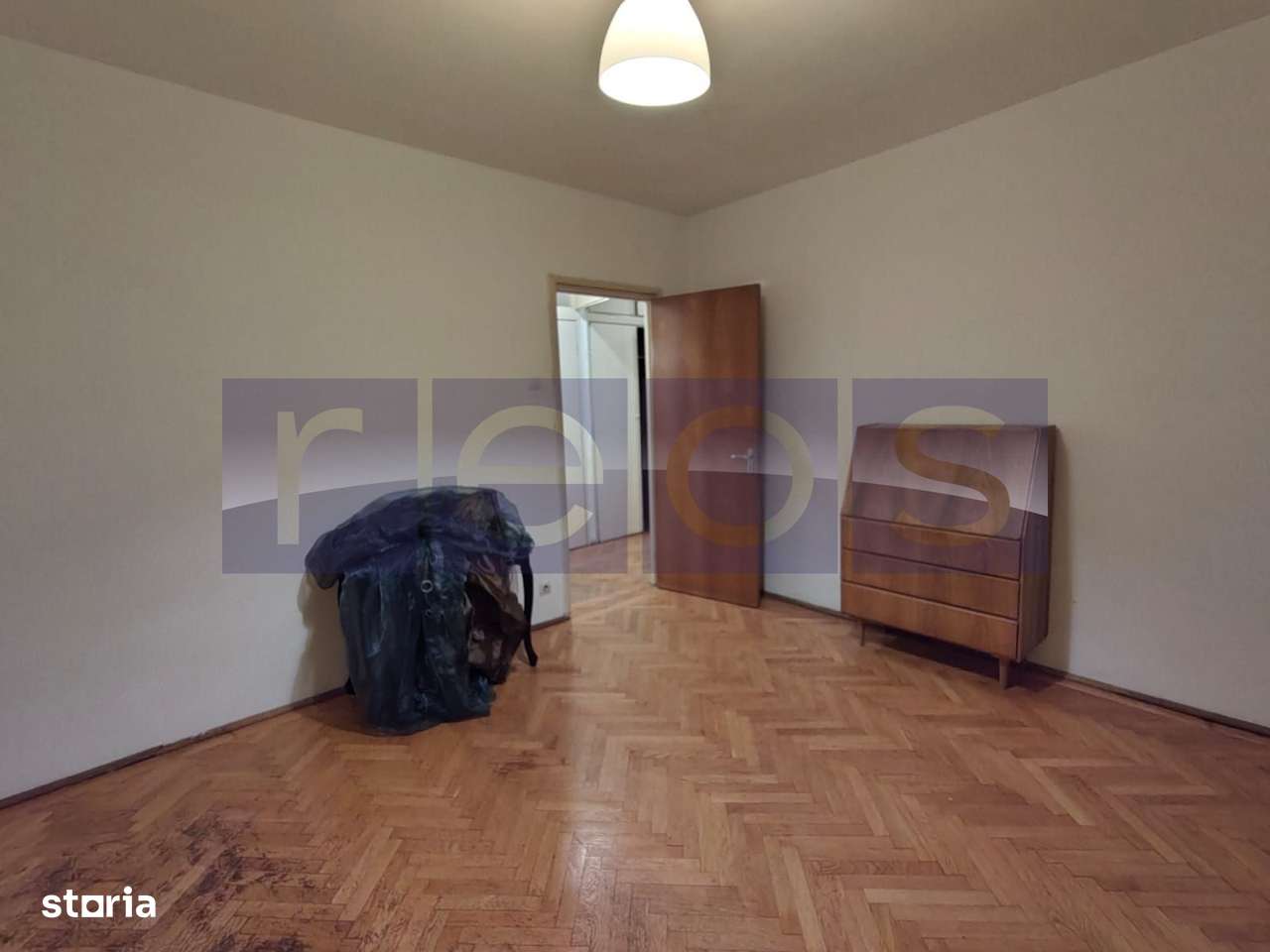 VANZARE 2 CAMERE I EXTRA SPATIOS I METROU I FAVORIT I OCAZIE RARA - Imagine principală: 3/10