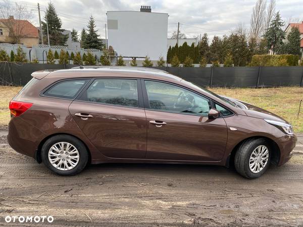 Kia Ceed Cee'd 1.6 CRDi M - 6