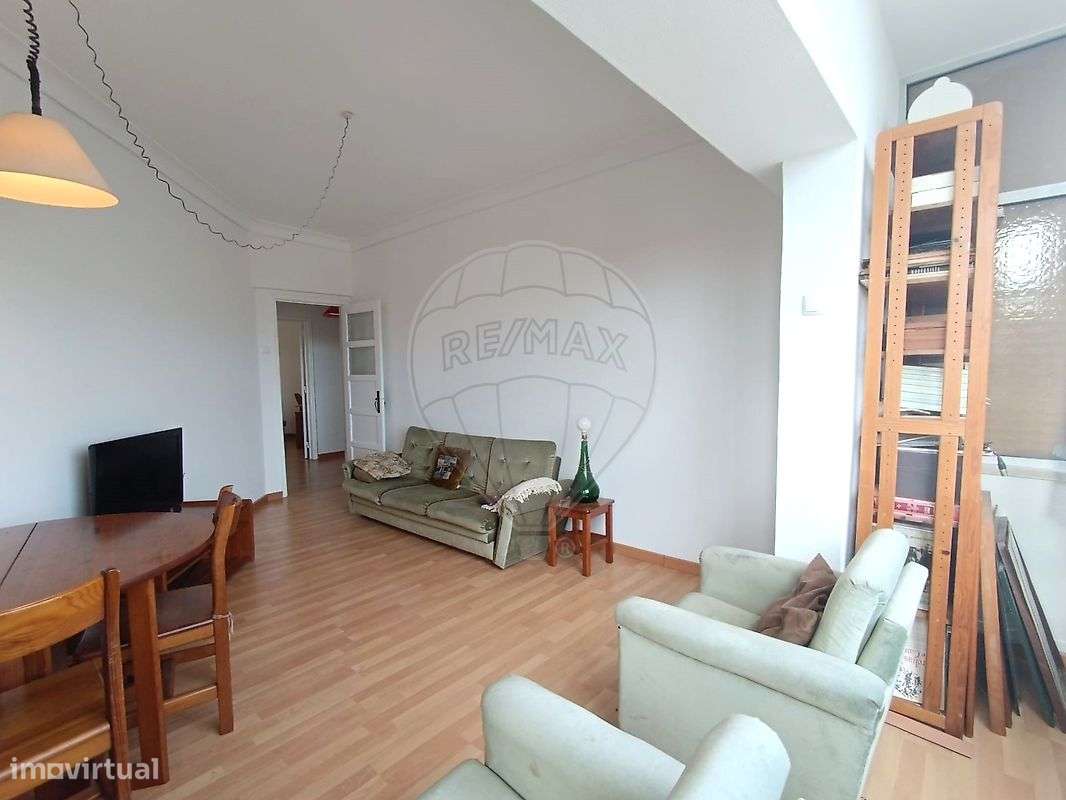 Apartamento T2 para arrendamento - Grande imagem: 4/35