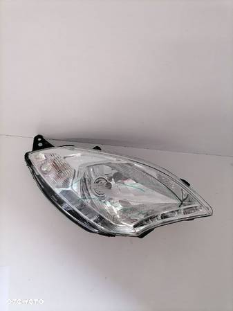 PEUGEOT SATELIS II 2 Reflektor Lampa Przód Przedni - 2