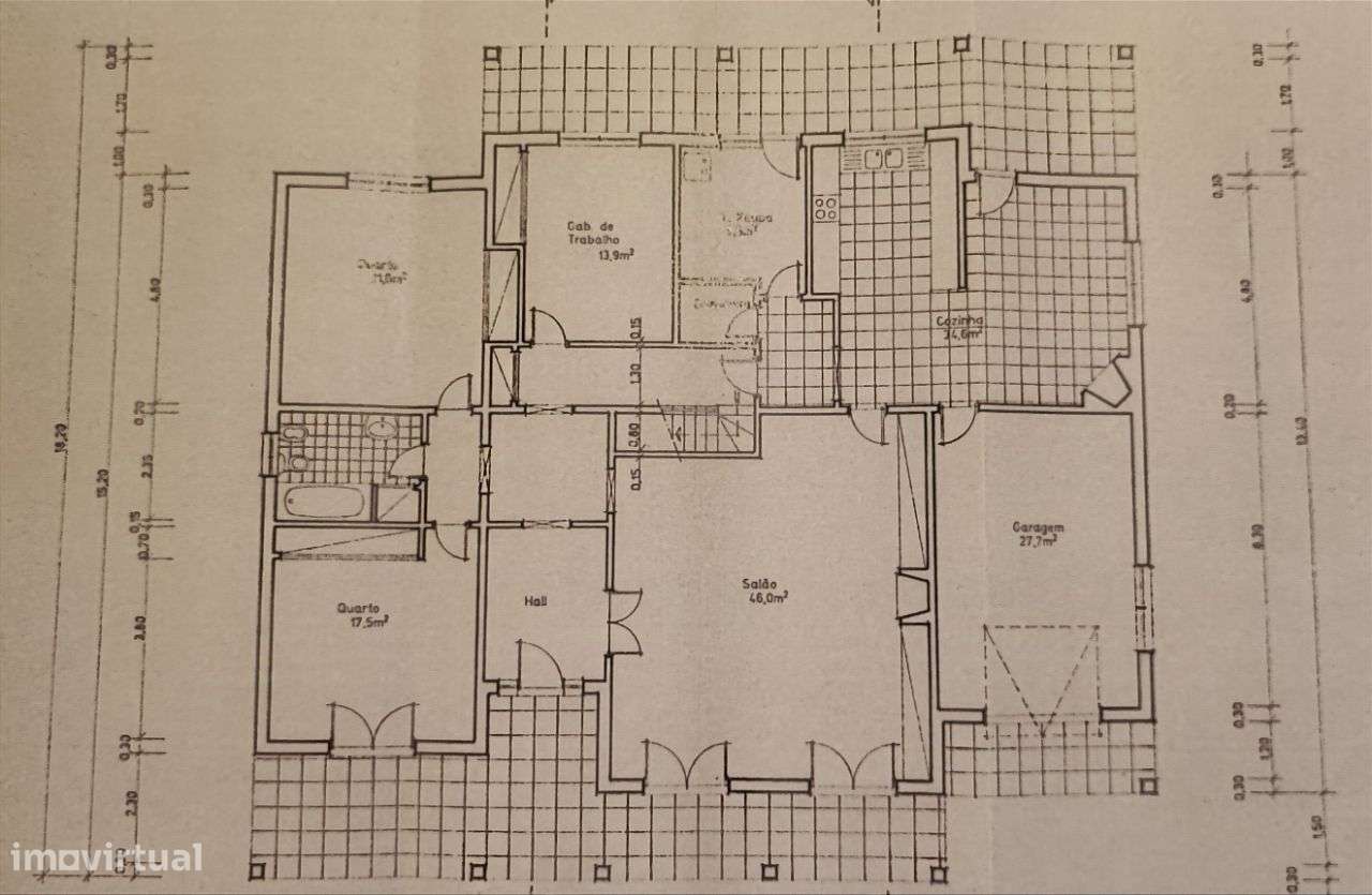 Moradia com 6 quartos, piscina e  Quinta envolvente em FEBRES-35