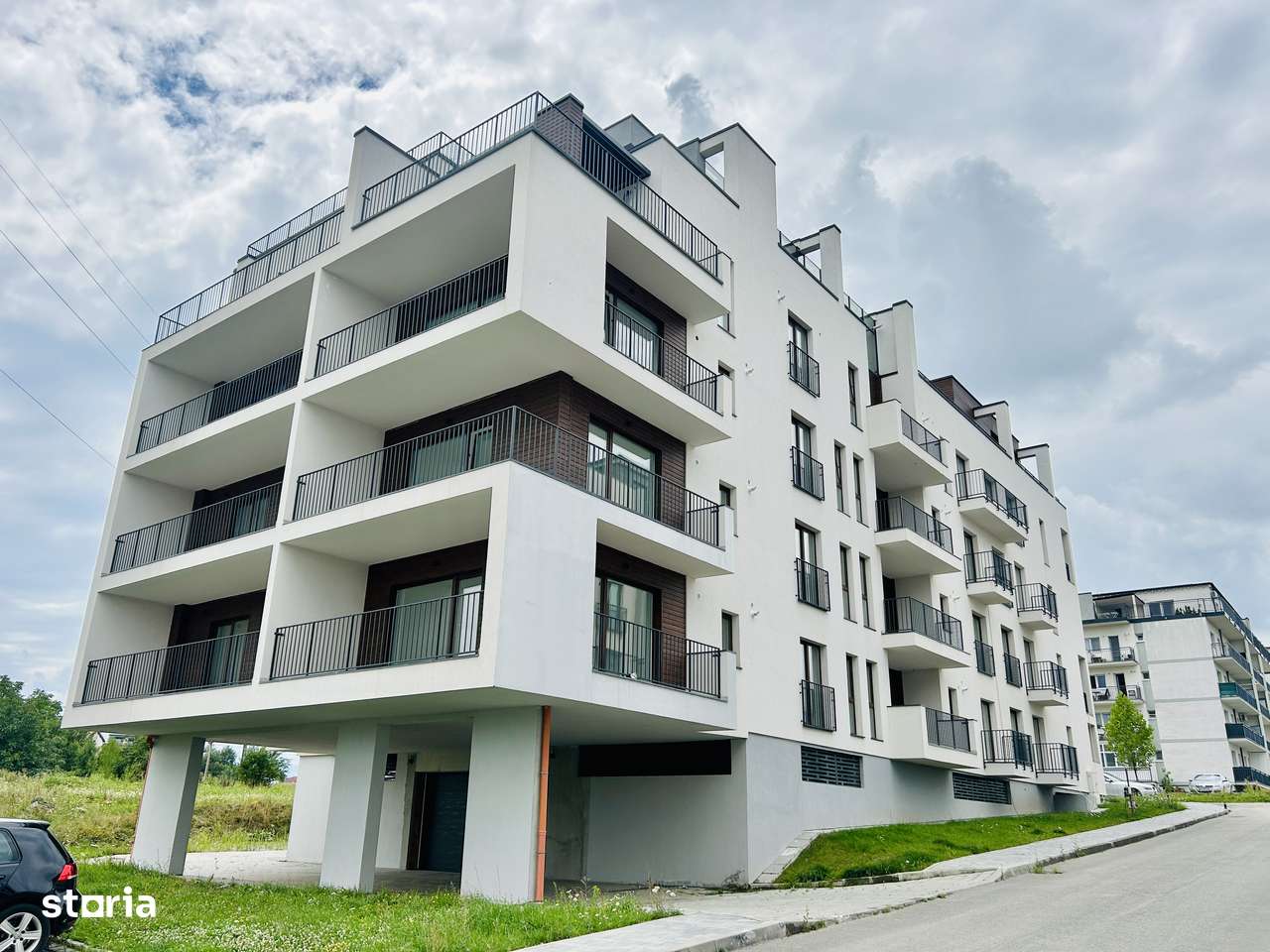 INTABULAT! - ap 2 camere -54 mp -terasa 15mp --1