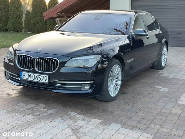 BMW Seria 7 750d xDrive - 3