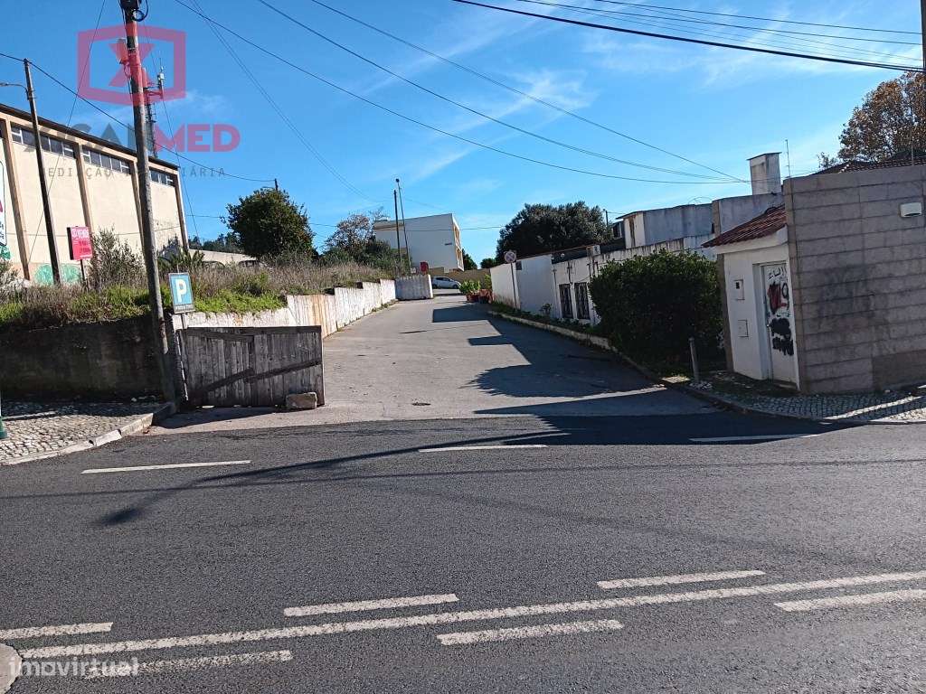 Desenvolvimento Urbano/ 
Habitação e Comercio.-20