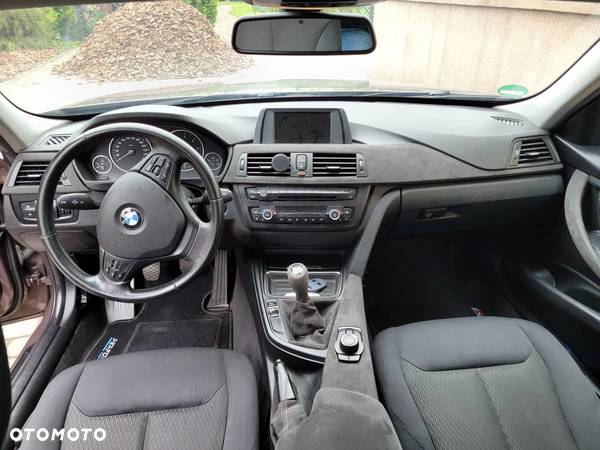 BMW Seria 3 - 11