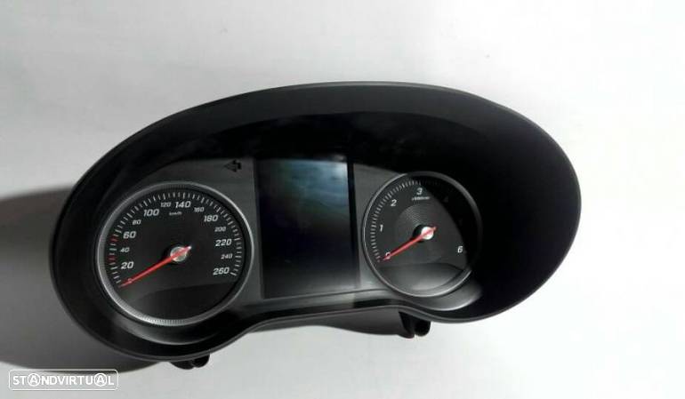 Quadrante Conta Km / Painel De Instrumentos Mercedes-Benz C-Class (W20 - 1