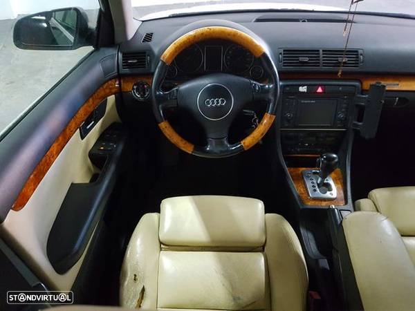 Audi A4 2.5 TDI Avant 180 CV Quattro Peças - 8