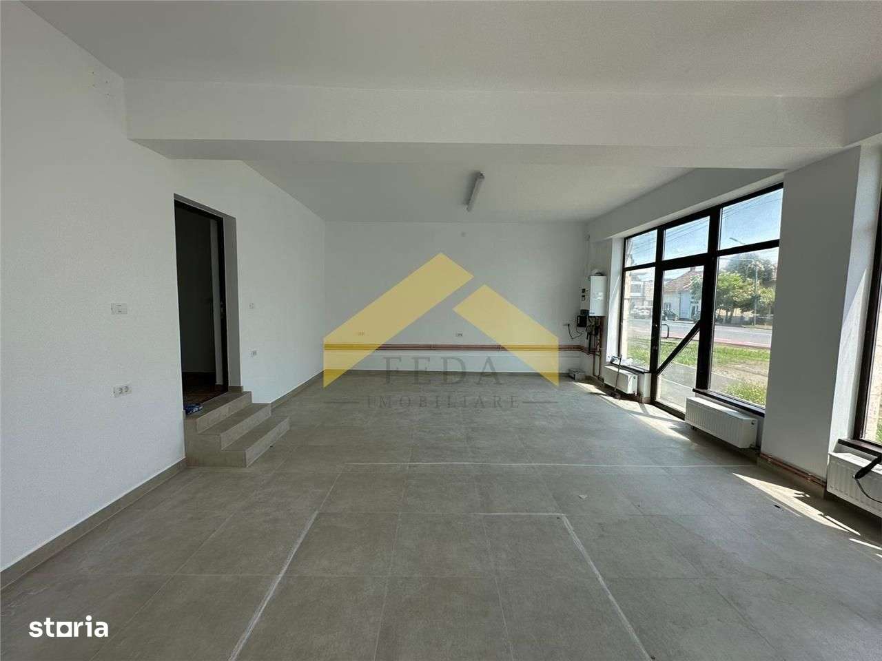 Spatiu comercial de vanzare zona Gradiste pe principala - Imagine principală: 1/4