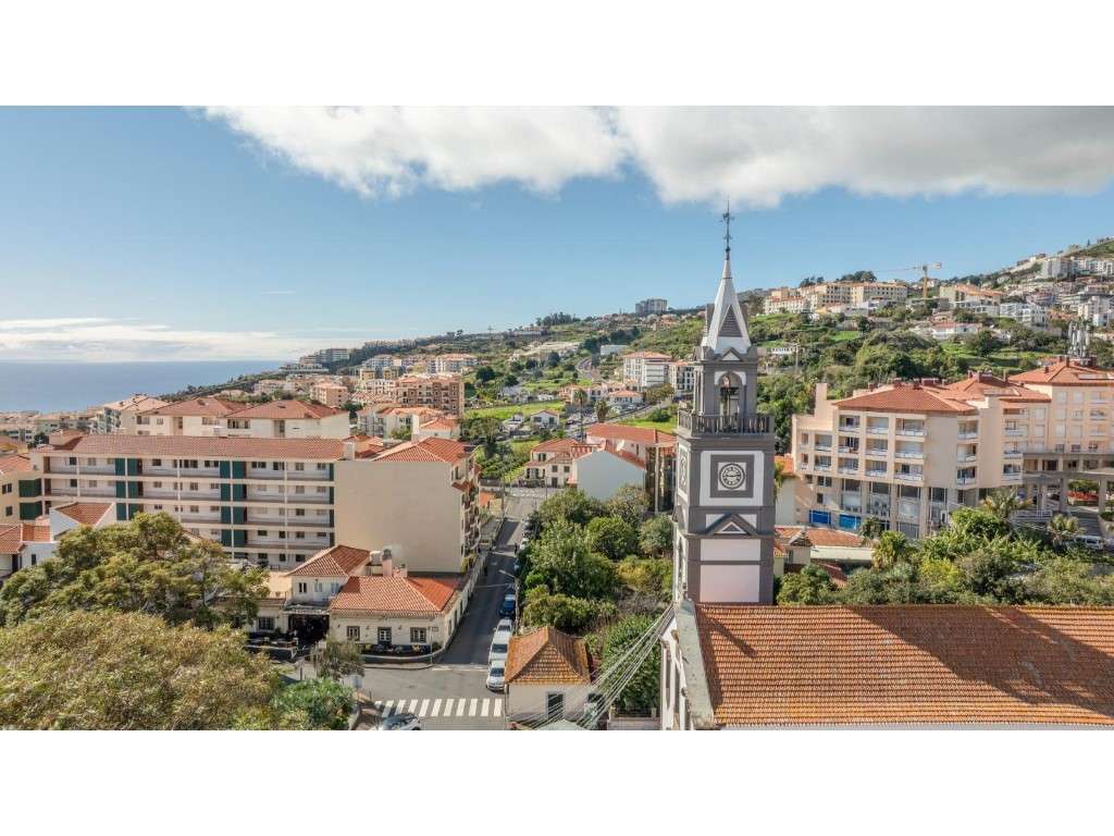 Apartamento T2 no Centro de Caniço, Santa Cruz-17