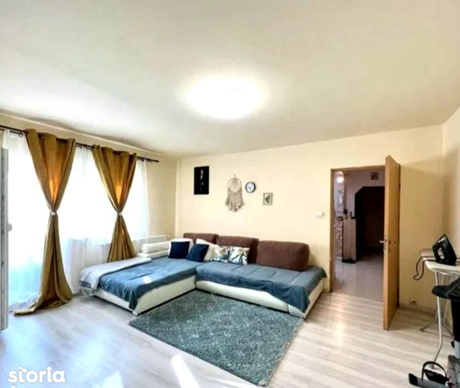 Apartament ultrafinisat, etajul 3, Pietris (Scolala Cristiana)