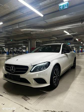 Mercedes-Benz Klasa C 220 d 9G-TRONIC - 2