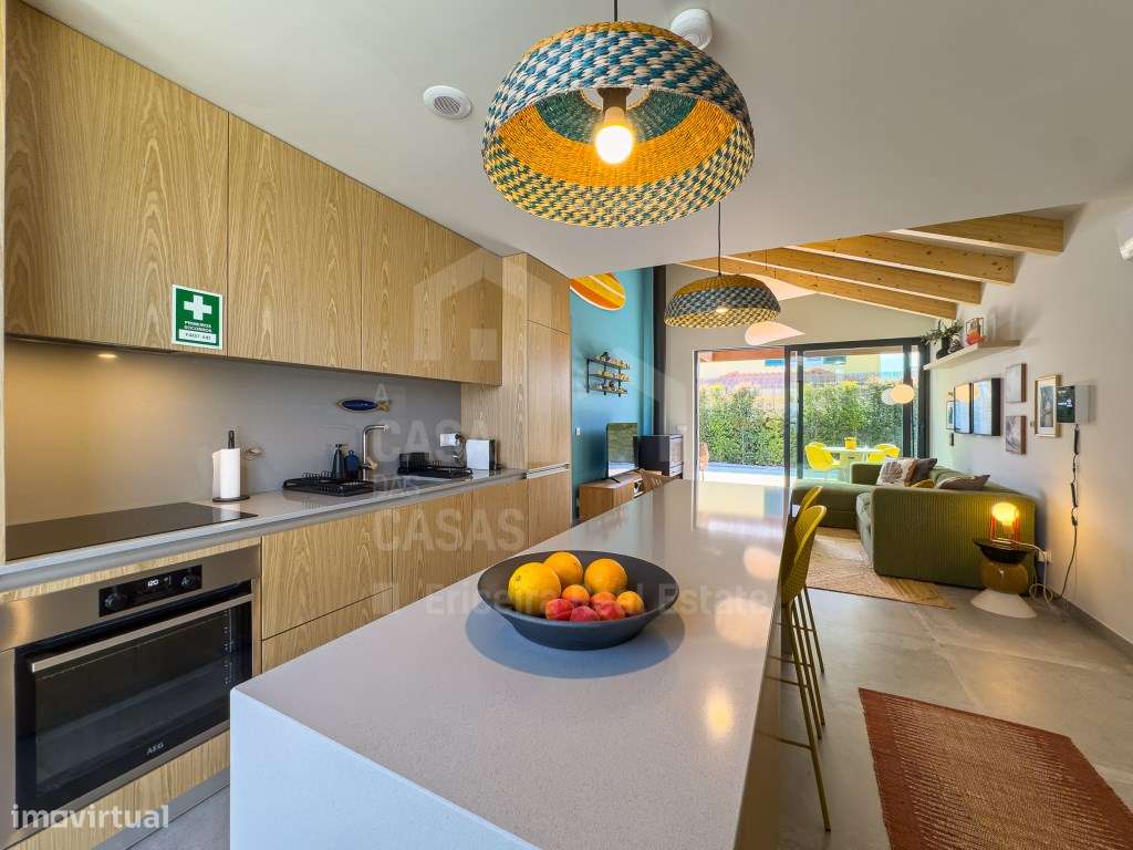 Vende Moradia T2 - Ericeira 3 Km, A Casa das Casas-13