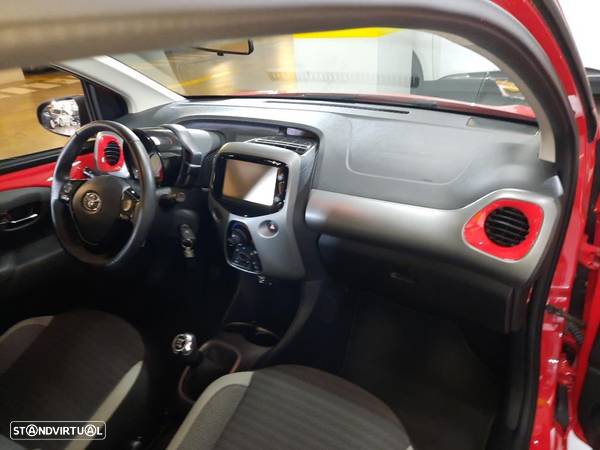 Toyota Aygo 1.0 X-Play+X-Touch - 9