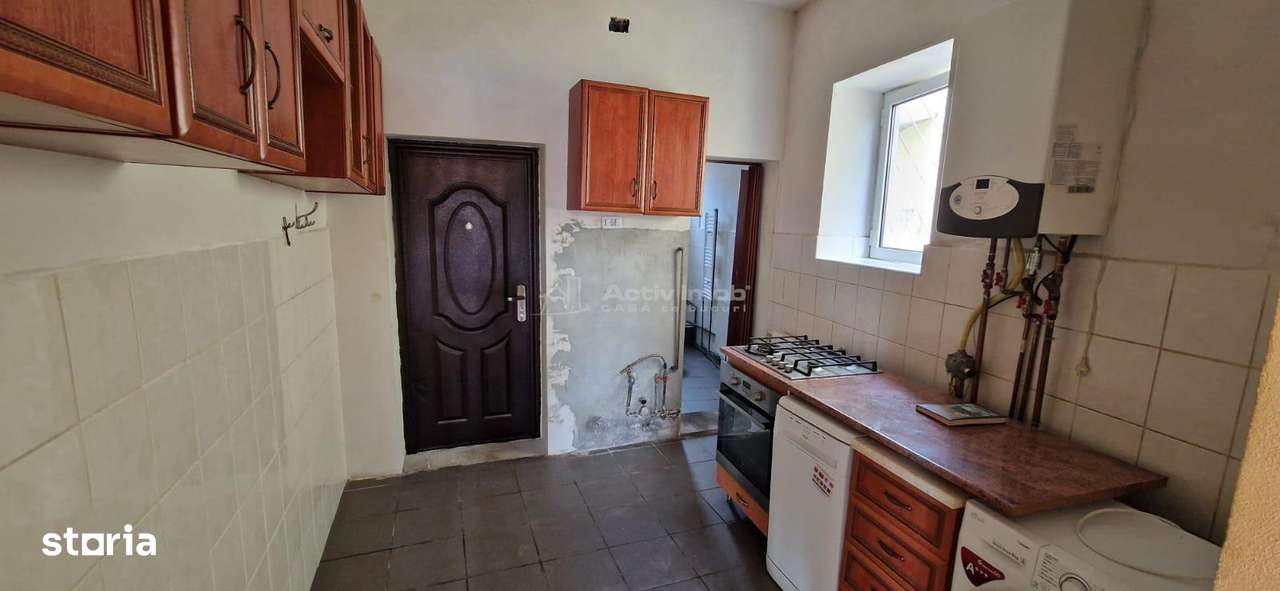 1 camera - zona Boul Rosu - Imagine principală: 4/6