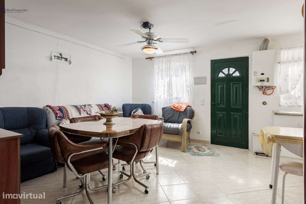 Encanto Algarvio – Moradia Térrea Isolada com Piscina e Jardim-24