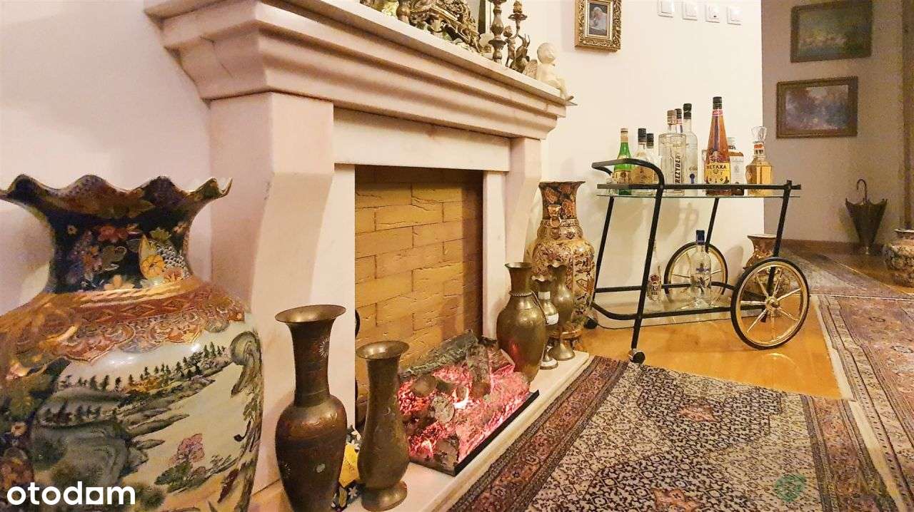 Trzy-pokojowe z dwoma balkonami.-3