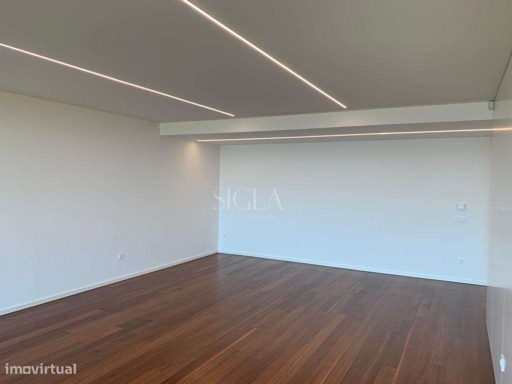 T3 Condominio de Luxo em frente ao mar - Grande imagem: 4/28