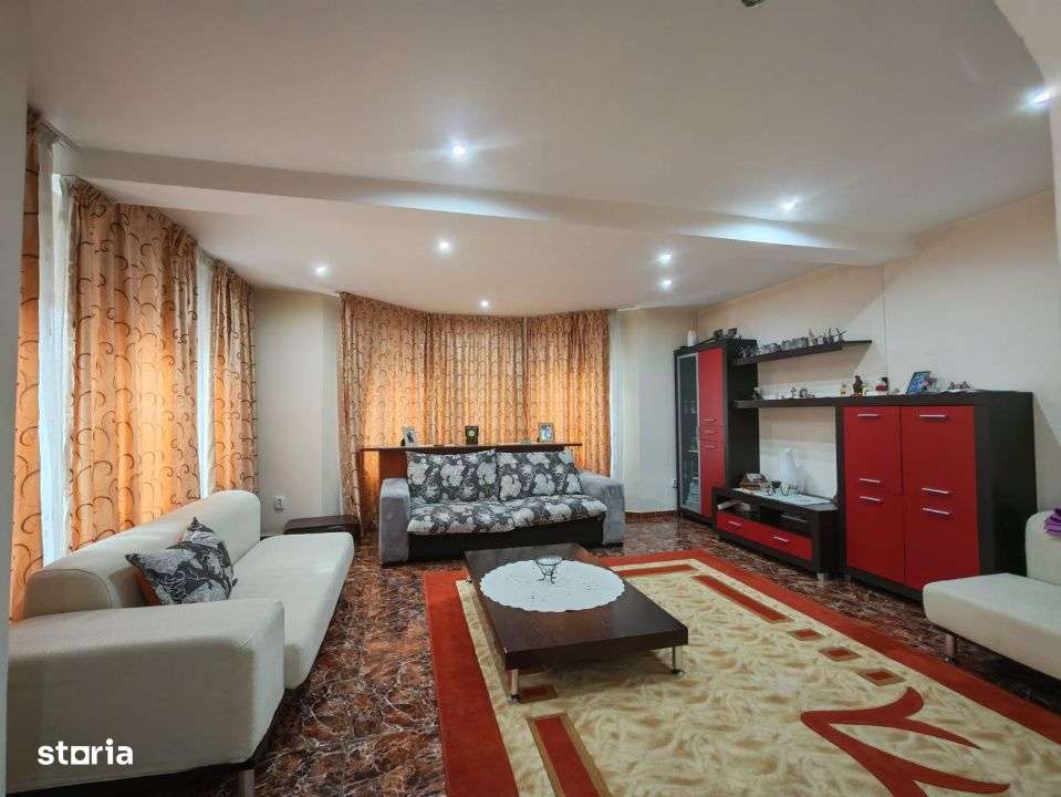 Casa in Serbanesti-2