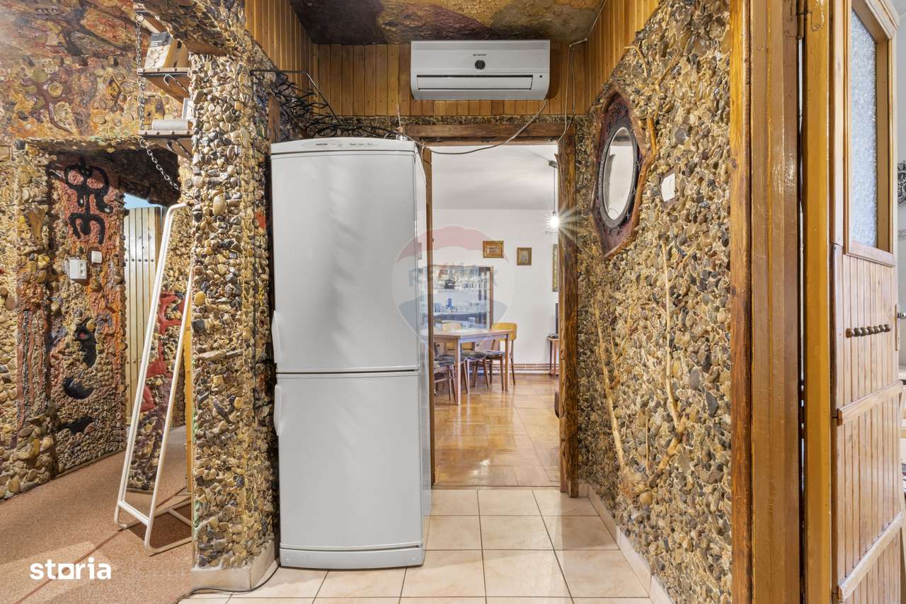 Apartament cu 3 camere de vânzare în zona Aurel Vlaicu-9