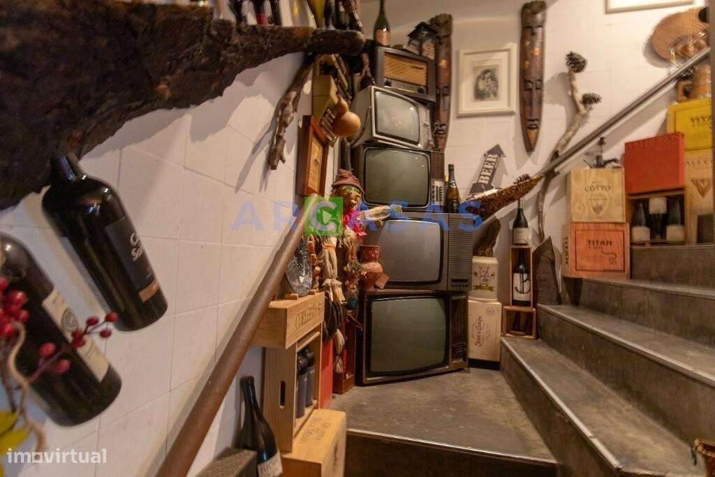 Trespasse de Restaurante Tradicional no Porto: Poveiros, Passos Manuel-10