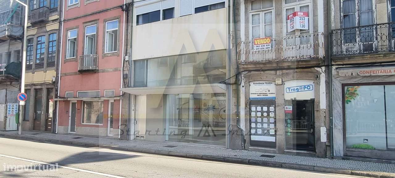 Loja com 91m2 Av. José Régio em vila do Conde.-11