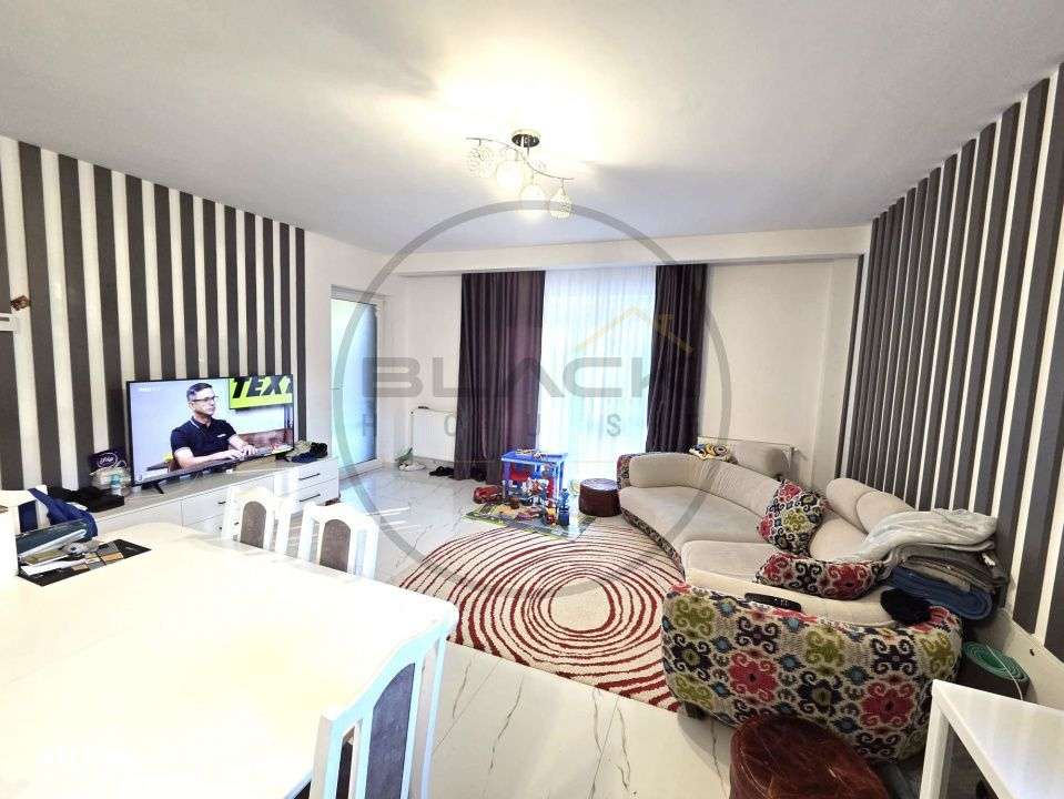 Oportunitate! Apartament 3 camere, terasa 35 mp, boxa ,Complex Nou - Imagine principală: 4/9