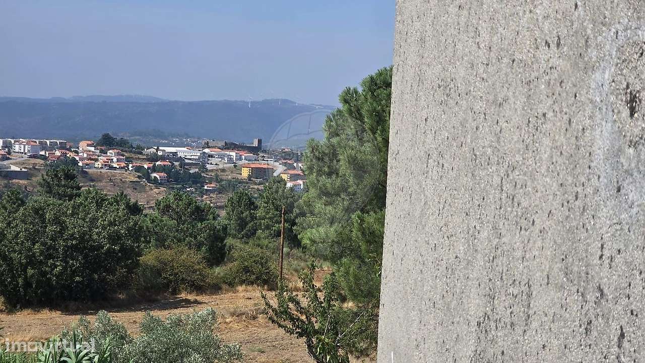 Moradia T2 para venda - Grande imagem: 2/8