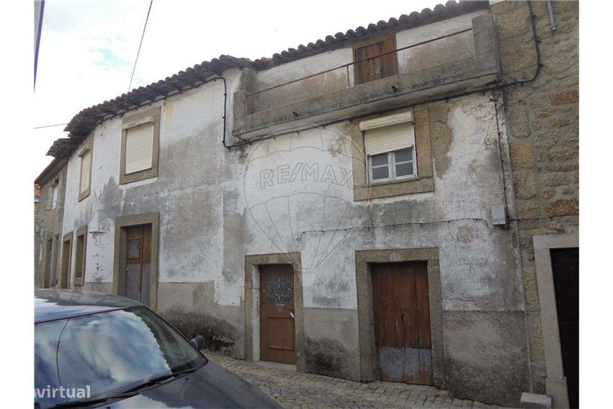 MORADIA PARA RESTAURO !! - Grande imagem: 2/27